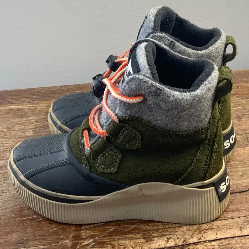 SOREL Children's Out N About lV Chillz‎ Waterproof Boot size 1